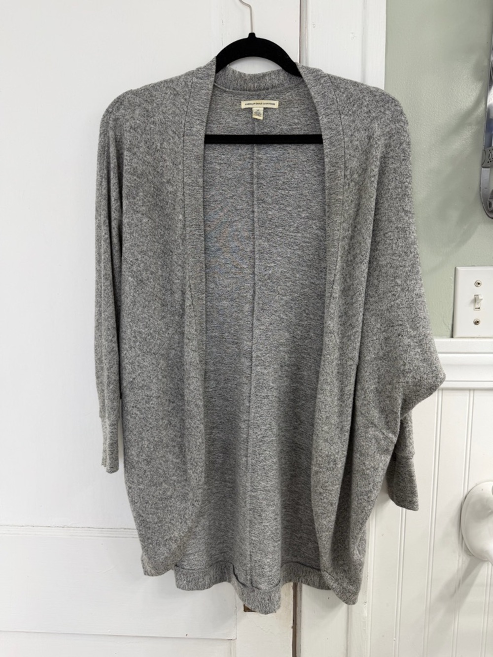 American Eagle Cardigan - Gray Open-Front Women's Sweater